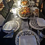 La Monarque (adults Only) Gasthuis