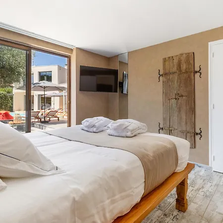 La Monarque (adults Only) Gæstehus 5*