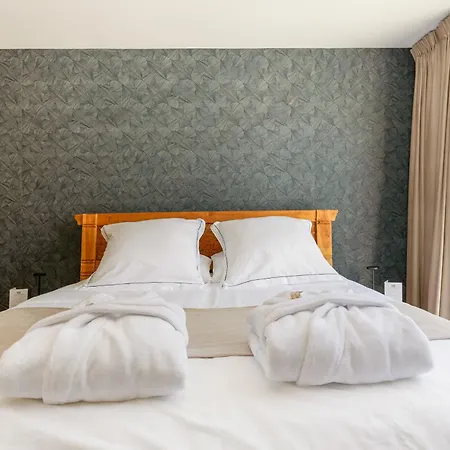 La Monarque (adults Only) Guest house
