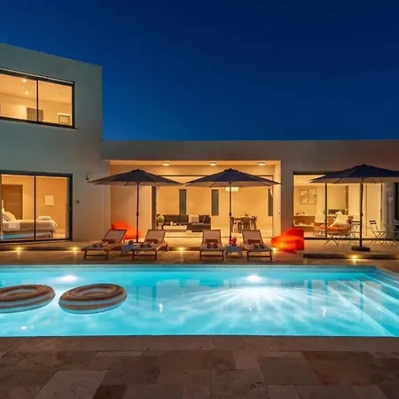 La Monarque (adults Only) Gæstehus 5*