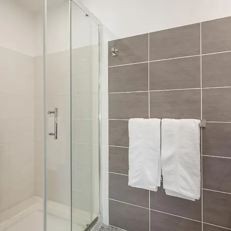 La Monarque (adults Only) Πανσιόν Agde