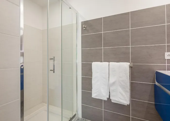 Casa de hóspedes La Monarque (adults Only)