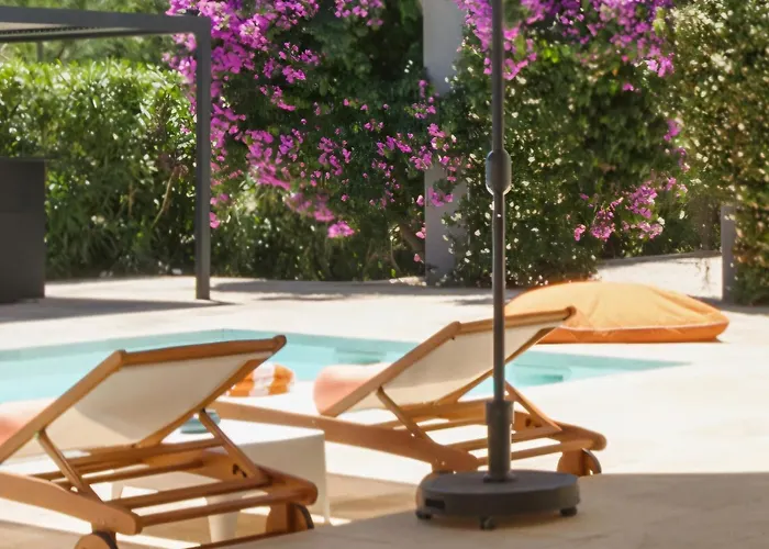 La Monarque (adults Only) 5*